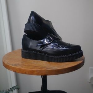Amazing Vintage Black Leather Platform Loafers